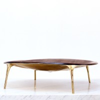 <a href="https://www.galeriegosserez.com/artistes/loellmann-valentin.html">Valentin Loellmann </a> - Brass - Table basse